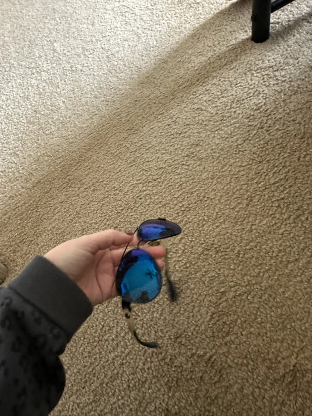 Costa Aviator Sunglasses with Blue Mirrored Lenses and Black Frame